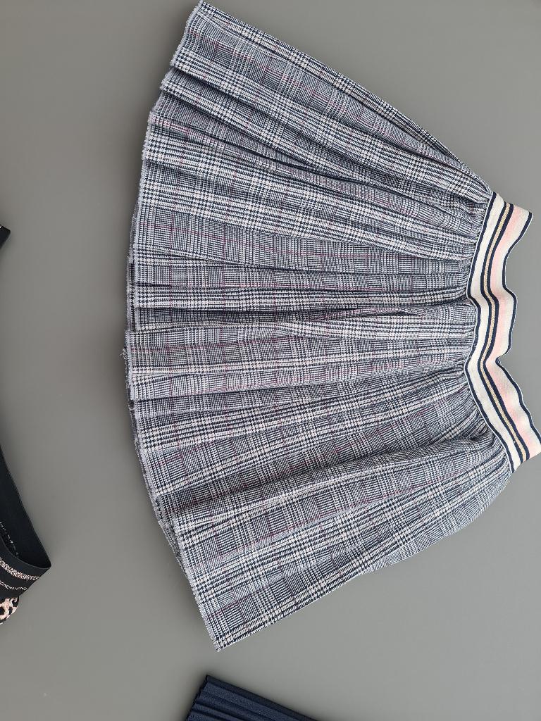 burberry motief rok, CA, 134, Kinderen en Baby's, Kinderkleding | Maat 134, Ophalen, Zo goed als nieuw