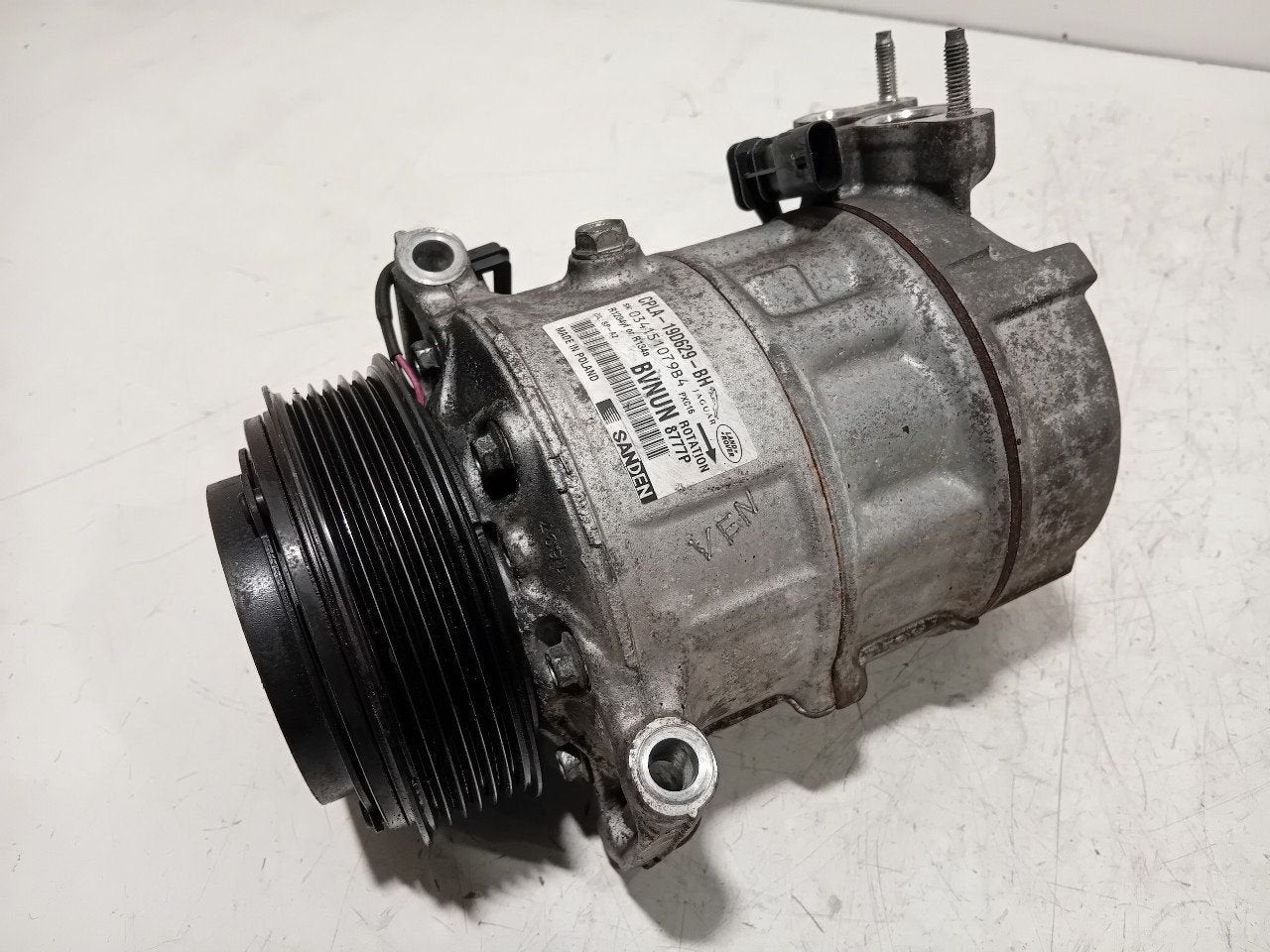 Airco pomp Land Rover Discovery, Onderdelen@venauto.nl, Van der Ven Autorecycling B.V., Land Rover, Ettenseweg 76, 4706 PB Roosendaal, The Netherlands