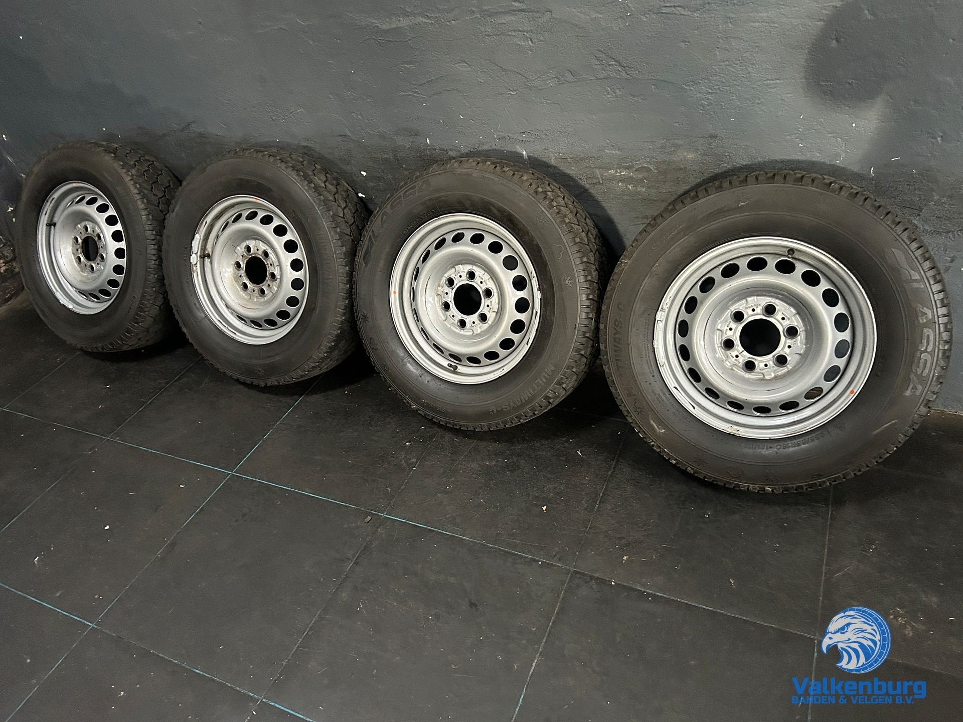 8-9mm! Originele Mercedes Sprinter B907 B910 16 inch stalen, Auto-onderdelen, Banden en Velgen, -, Banden en Velgen, Ophalen of Verzenden