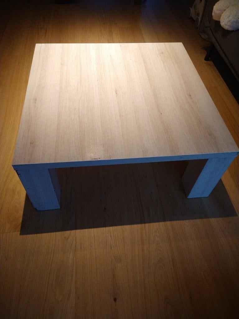 Vierkante salontafel, Ophalen
