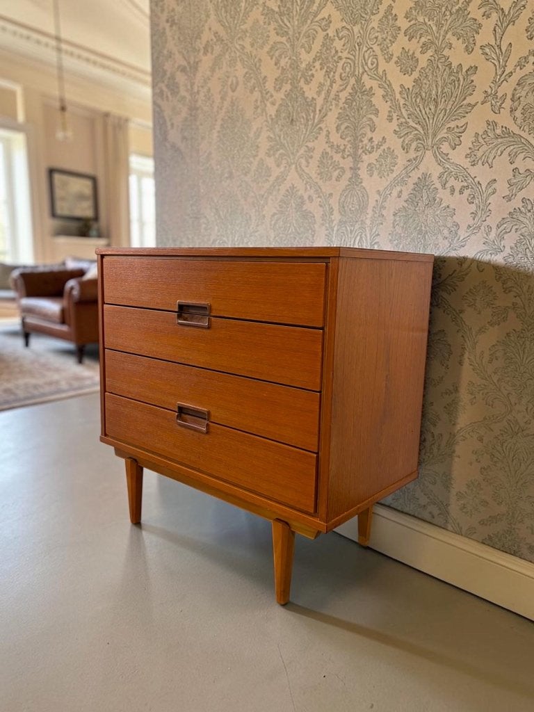 vintage houten Scandinavische ladekastje / kast / commode, Antiek en Kunst, Ophalen