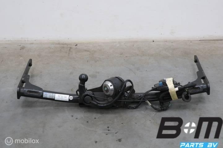 Nieuwe originele zwenkbare trekhaak VW Golf 7 5G0803880J, Gebruikt