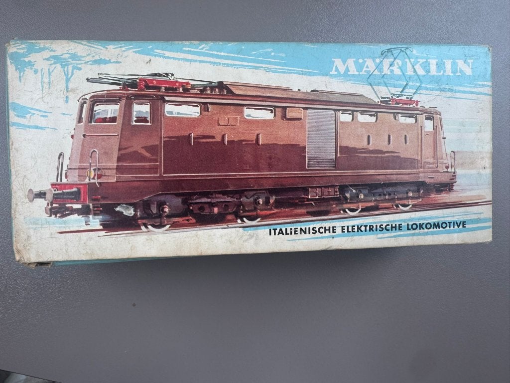 Vintage Märklin 3035.1 1960-1967 – originele doos, Wisselstroom, Gebruikt, Locomotief, Ophalen of Verzenden