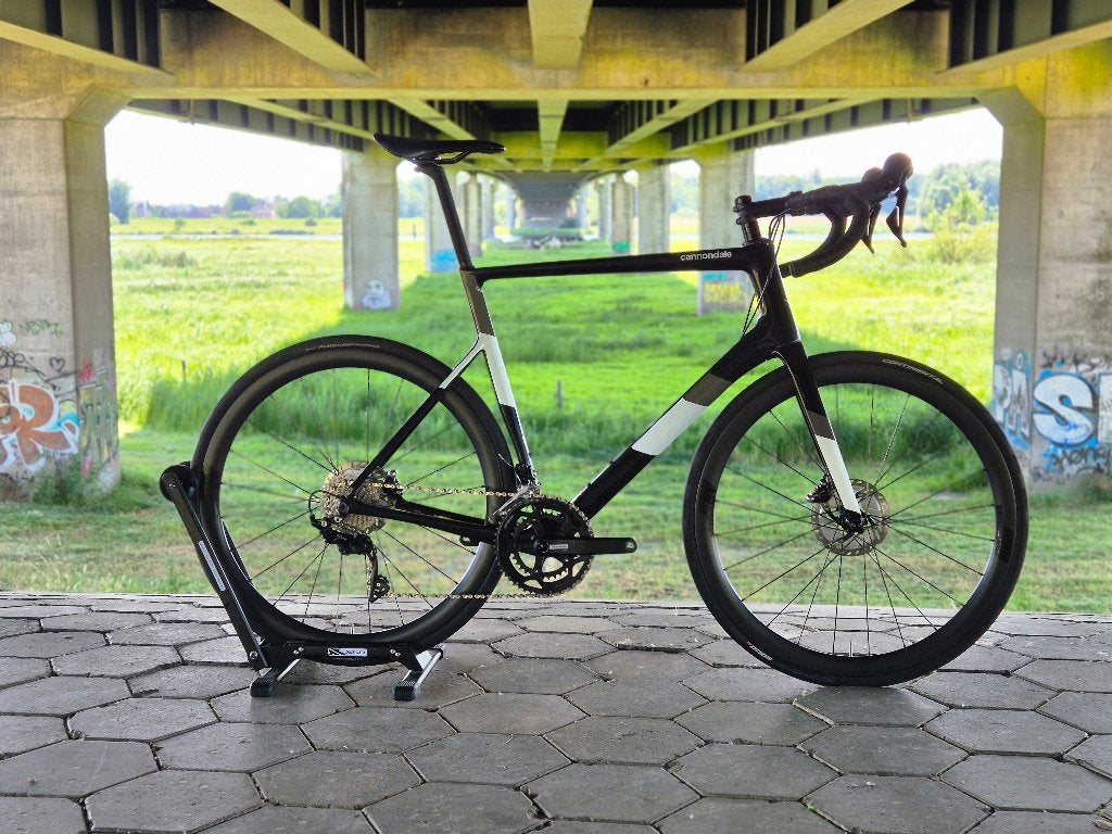 Cannondale Supersix Evo//Carbon//Shimano 105//Vision/Maat 60, 28 inch, Carbon, Zo goed als nieuw, 57 tot 61 cm