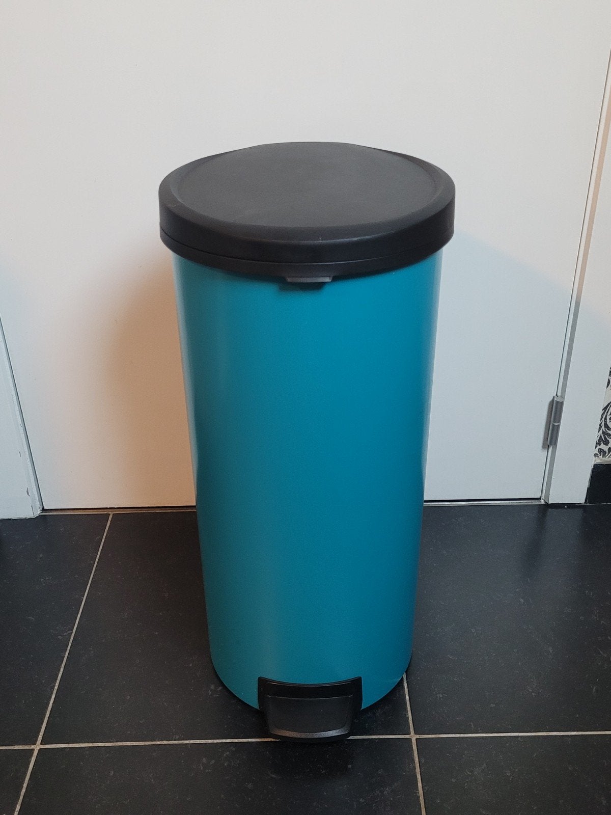 Pedaalemmer appelblauw - zeegroene kleur, Ophalen, Gebruikt, Met pedaal