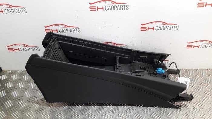 Console centrale d'un Mercedes C-Klasse, 3 mois de garantie, Utilisé, -, -