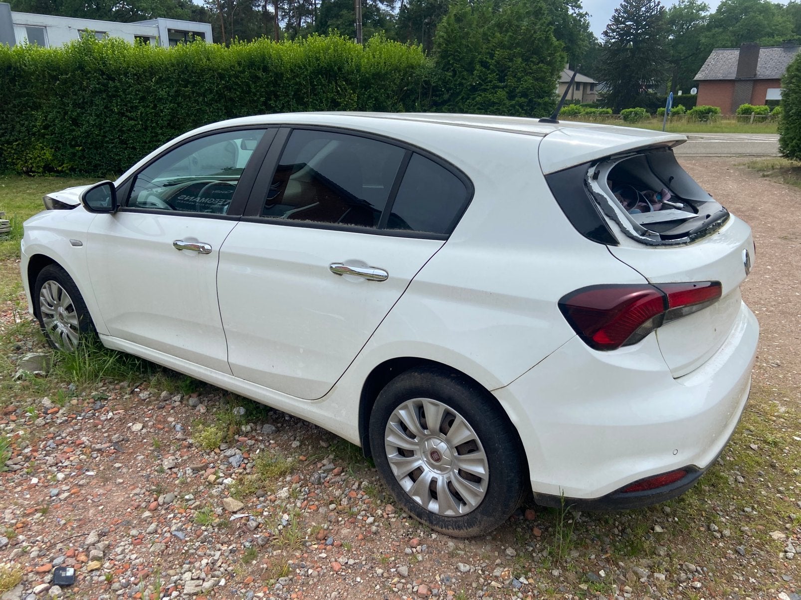 Fiat tipo 1.4 benzine 2017 accident, Autos, Fiat, Achat, Particulier, Tipo, Essence