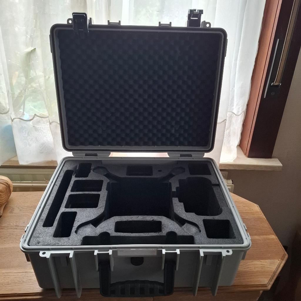 VALISE B&W Phantom 4 pro+ v1, v2, Drone avec caméra, Qualité supérieure, DJI, Utilisé
