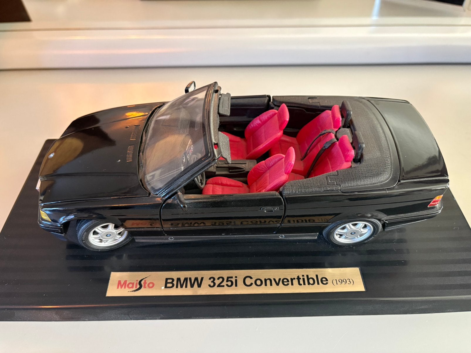BMW 325i Cabriolet (1993), Enlèvement, Comme neuf