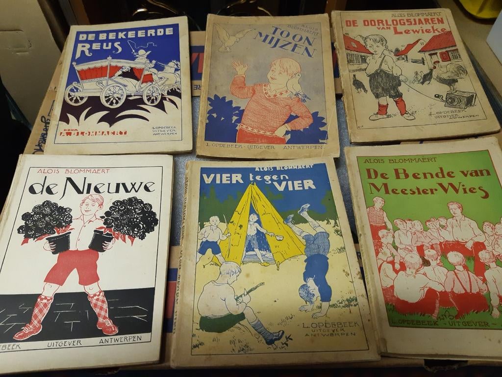 8  boekjes van Alois Blommaert, Ophalen of Verzenden, Gelezen, Alois Blommaert