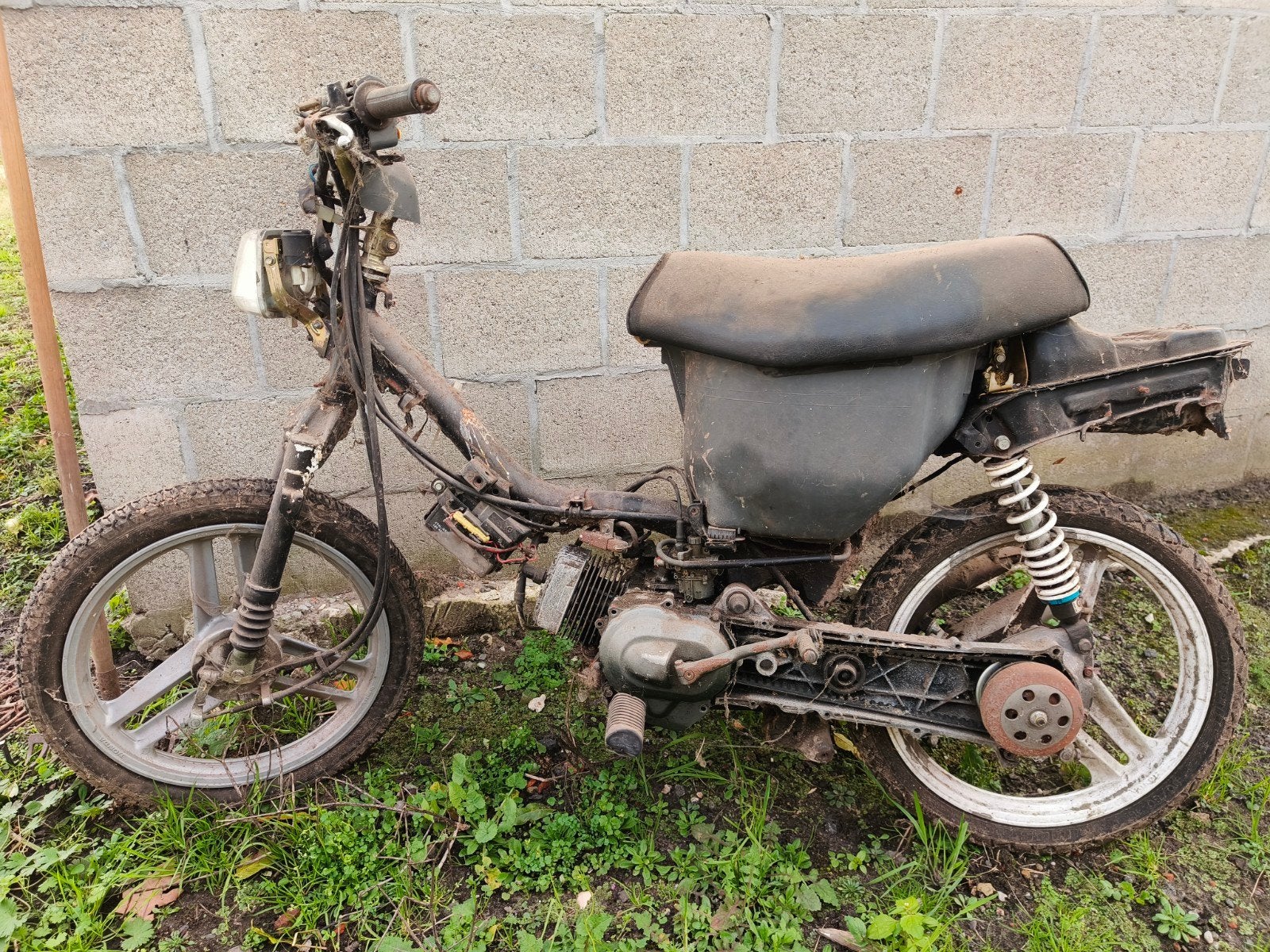 te koop,honda wallaroo, Fietsen en Brommers, Ophalen