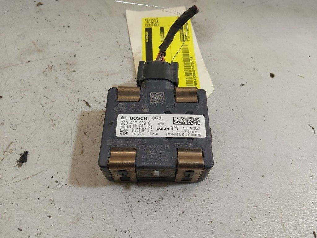 DÉTECTEUR D'ANGLE MORT Tiguan (AD1) (|3Q0907566G|), Robert Bosch AG, Volkswagen, Utilisé, Robert-Bosch-Allee 1
74232  Abstatt, DE