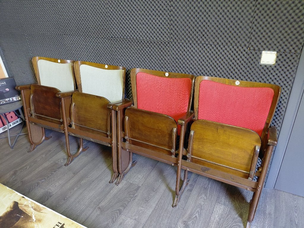 Antieke originele bioscoopstoelen (4 stuks), Ophalen