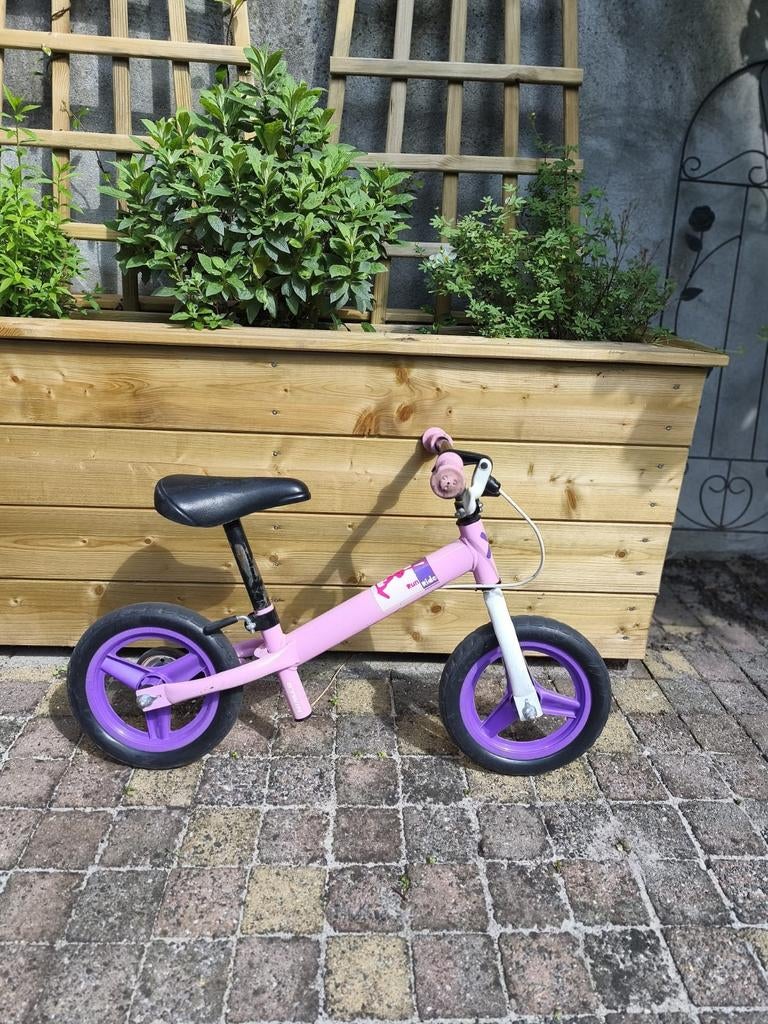 Draisienne rose, Utilisé, Vélo d'équilibre