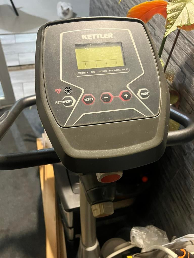 Hometrainer KETTLER, Sport en Fitness, Fitnessmaterialen, Ophalen, Zo goed als nieuw