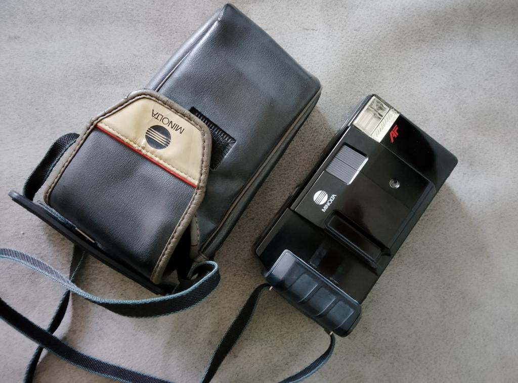 Minolta AF-Z 35 mm-filmcamera: retroklassieker uit 1986, Audio, Tv en Foto, Fotocamera's Analoog, Ophalen of Verzenden, Minolta