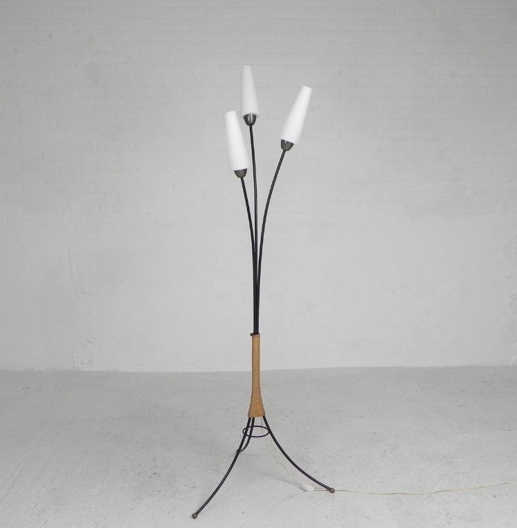 Staande Sprietlamp Met 3 Glazen Kelken, Antiek en Kunst, Curiosa en Brocante, Ophalen