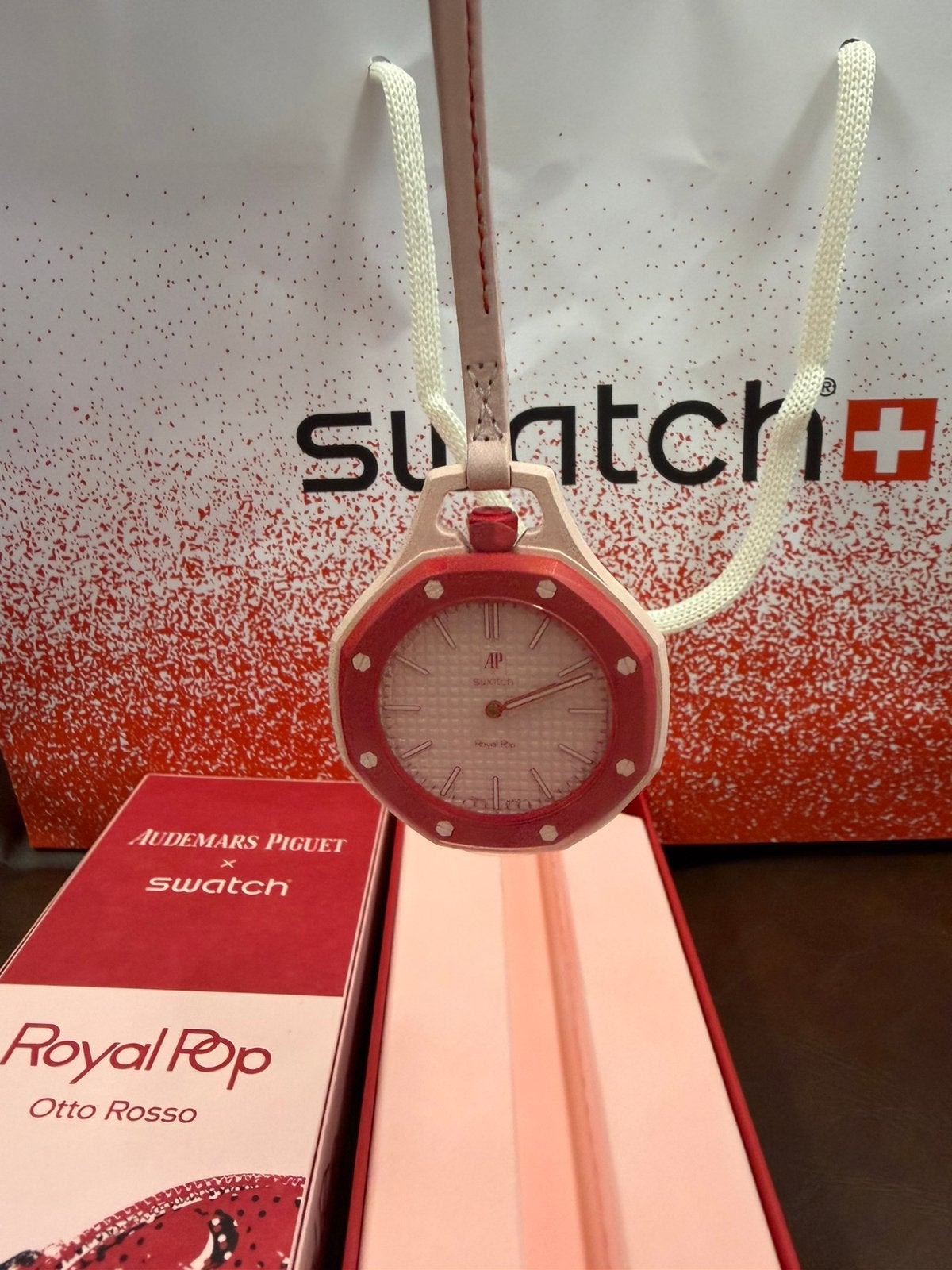 Originele swatch nieuw, Ophalen of Verzenden, Zo goed als nieuw
