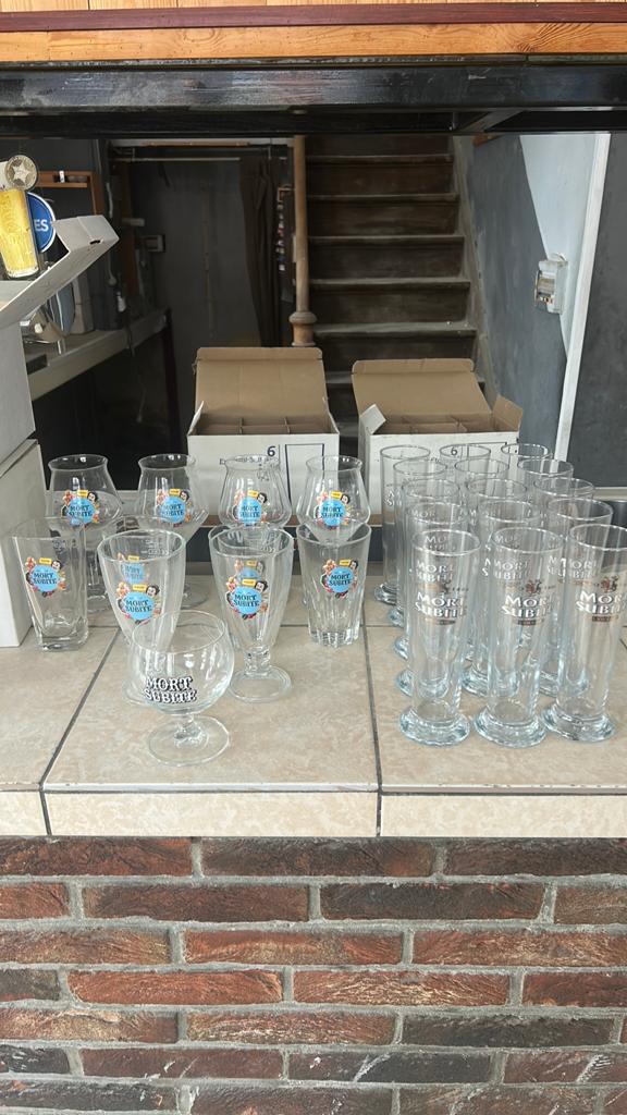 Lot de 26 verres mort subite, Collections, Enlèvement, Comme neuf