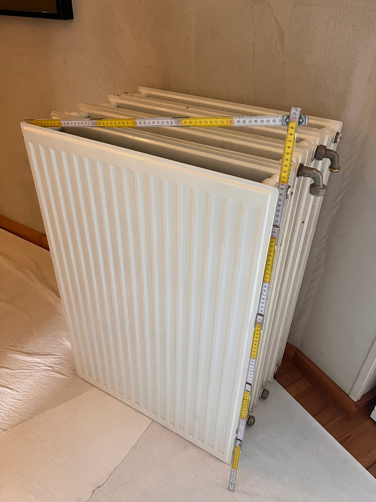 4 radiateurs H90 L60 E10, Bricolage & Construction, Enlèvement, Comme neuf