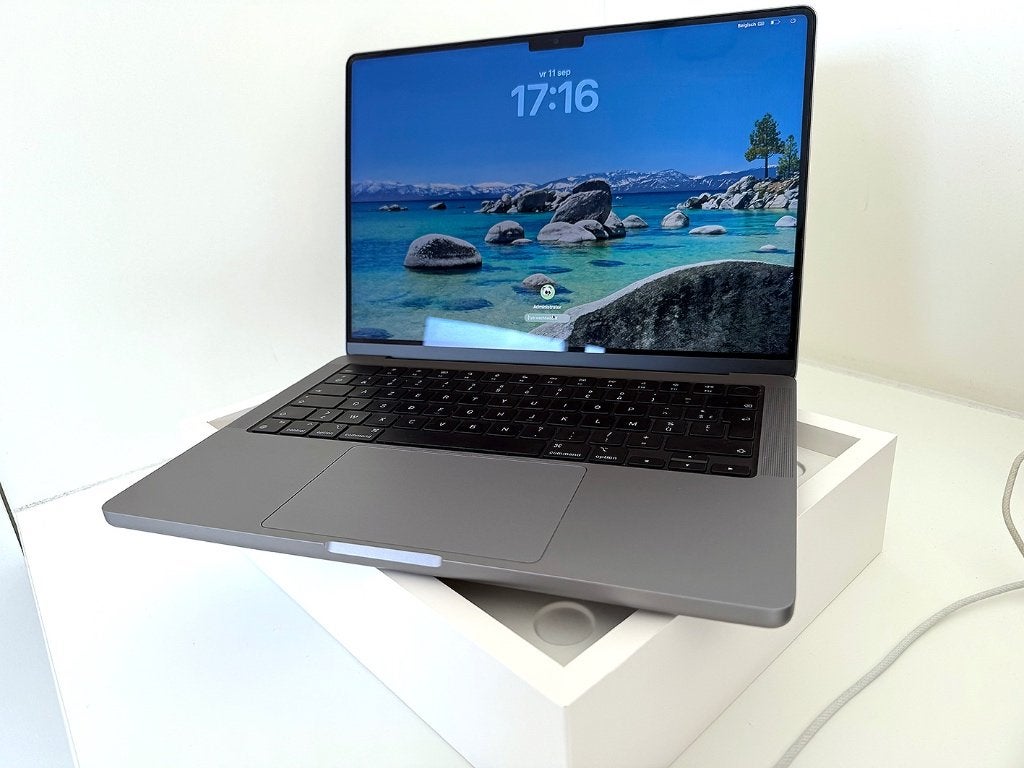 MacBookPro M3, Computers en Software, Overige groottes, 8 GB, Zo goed als nieuw, Azerty