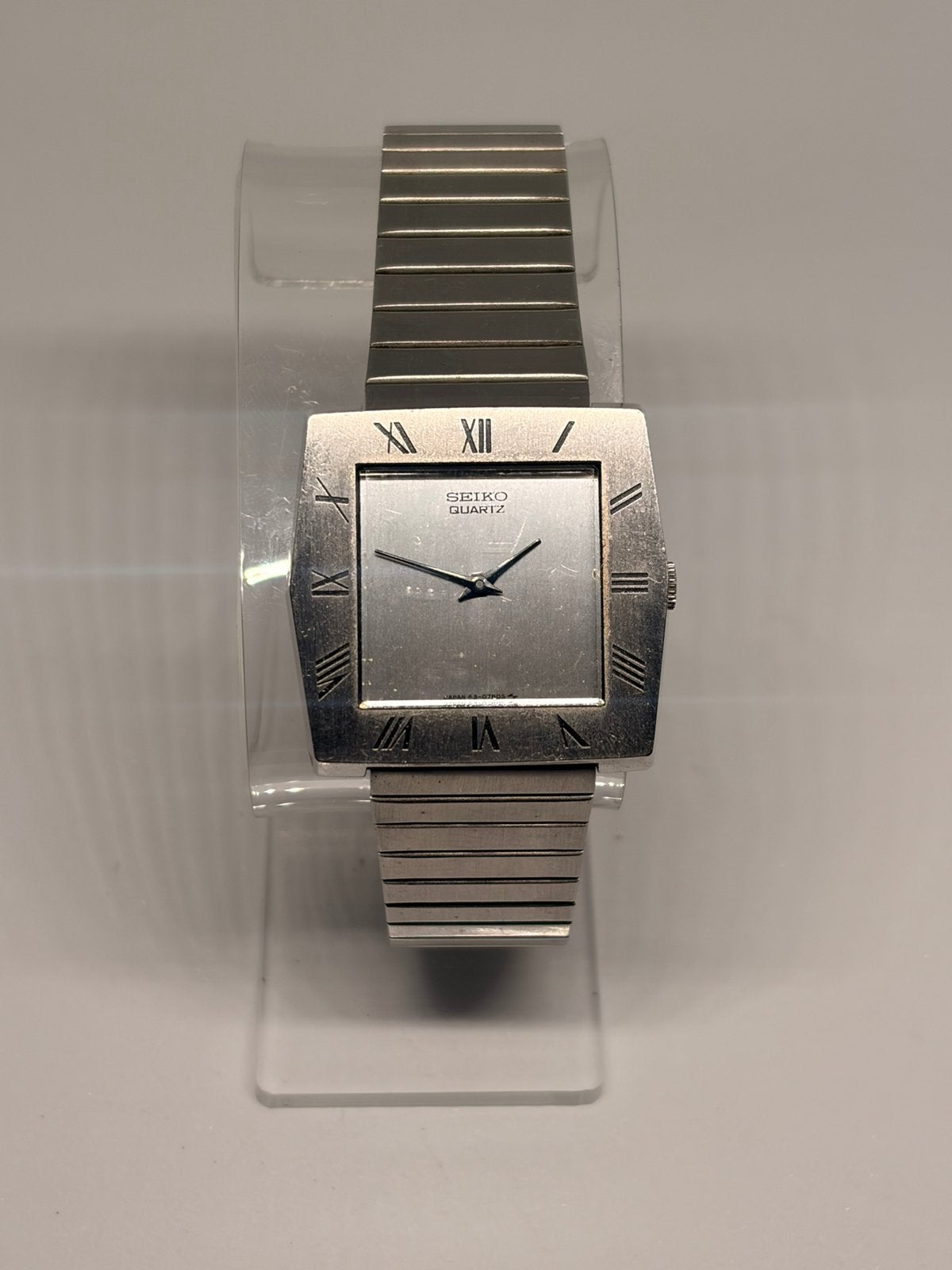 Montre Seiko Quartz Vintage - Carrée, acier brossé, Enlèvement ou Envoi, Acier, Seiko
