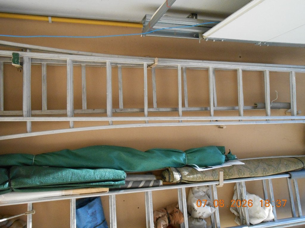 Tweedelige aluminium ladder 2x 4,50m, Ophalen, Zo goed als nieuw, Ladder, Opvouwbaar of Inschuifbaar