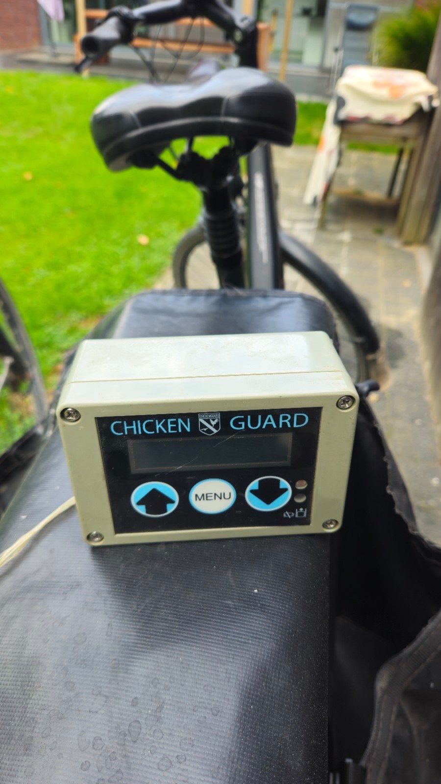 chickenguard hokopener, Dieren en Toebehoren, Pluimvee | Toebehoren, Ophalen of Verzenden, Gebruikt, Kippenhok of Kippenren