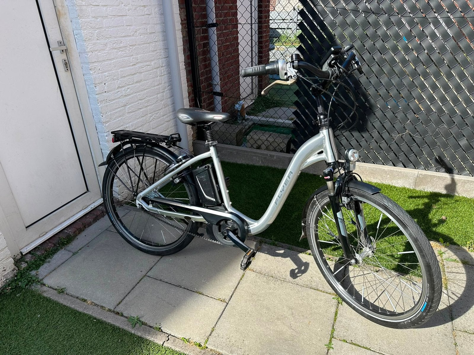 Elektrische damesfiets Flyer, Enlèvement, Comme neuf
