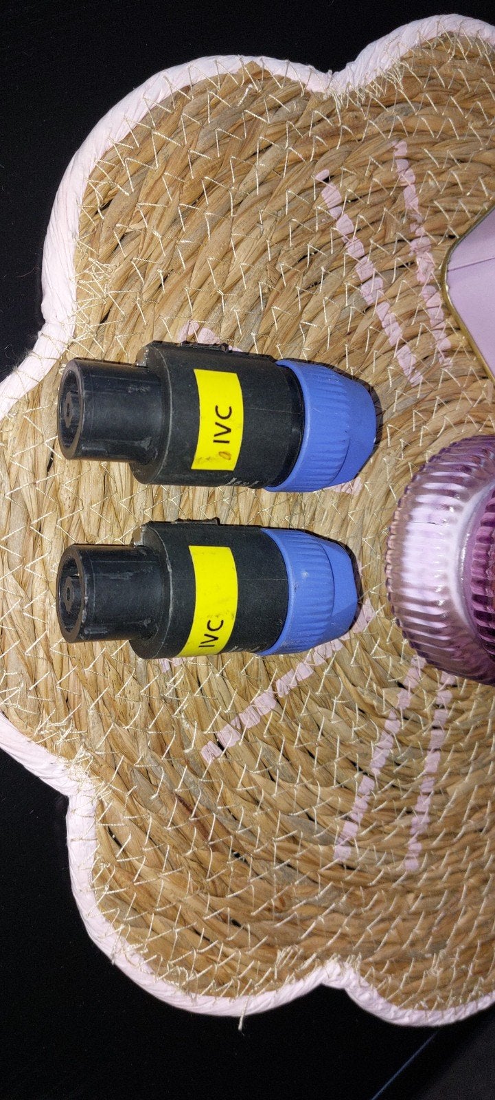 Neutrik NL8FC speakON luidsprekerconnector met 8 polen., Ophalen