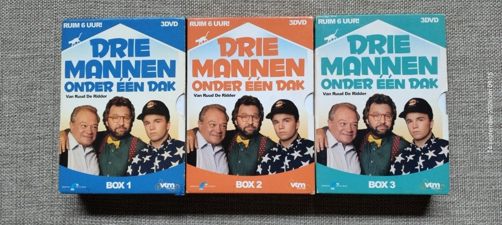 DRIE MANNEN ONDER EEN DAK - BOX 1-2-3., Enlèvement, Comme neuf, Néerlandais, Saison 1