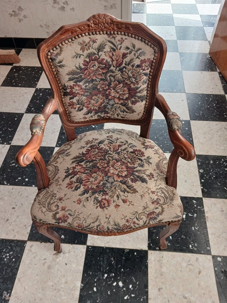 Ancienne chaise, Enlèvement