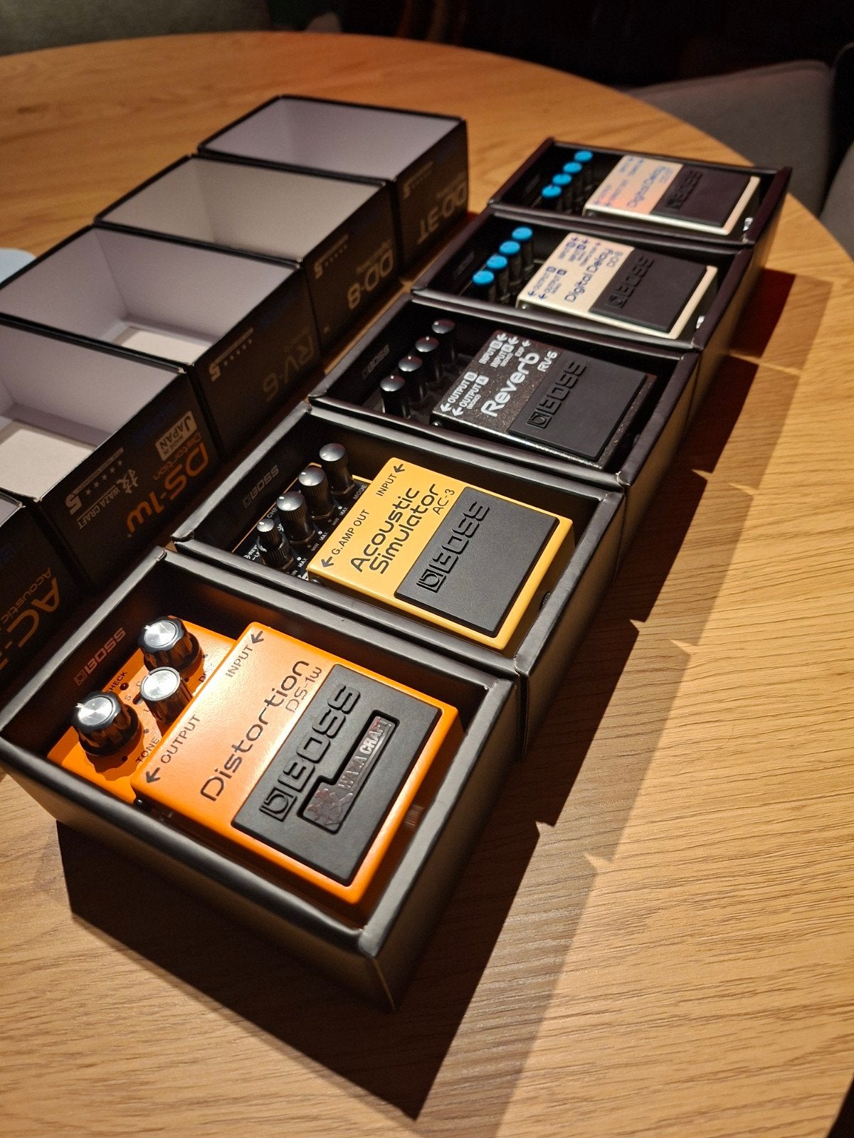 5 Boss pedalen re koop, Hobby & Loisirs créatifs, Enlèvement ou Envoi