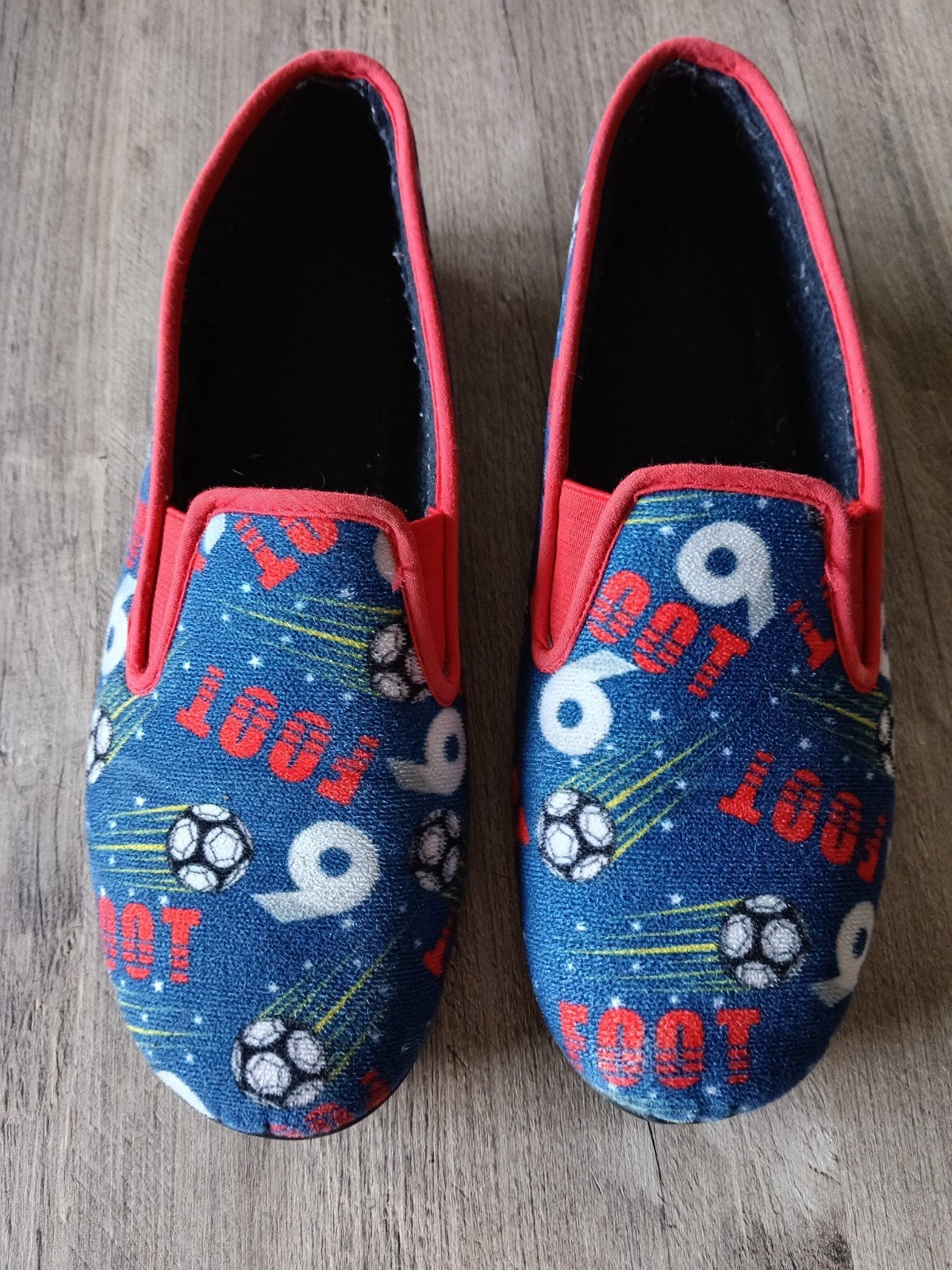 pantoffels voetbal (maat 38), Ophalen, Gebruikt