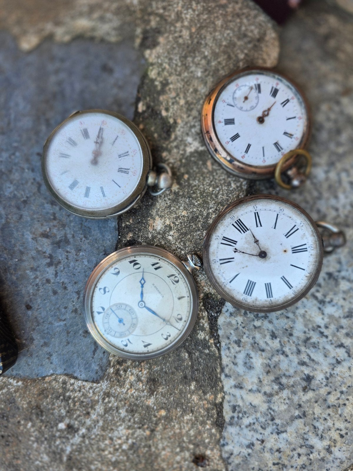 Lot de montre a gousset, Enlèvement