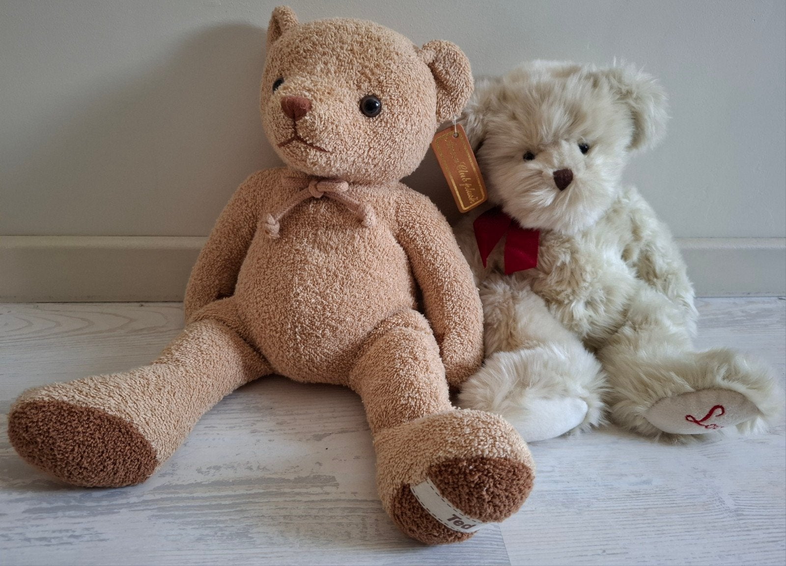 2 vintage beren, Enlèvement
