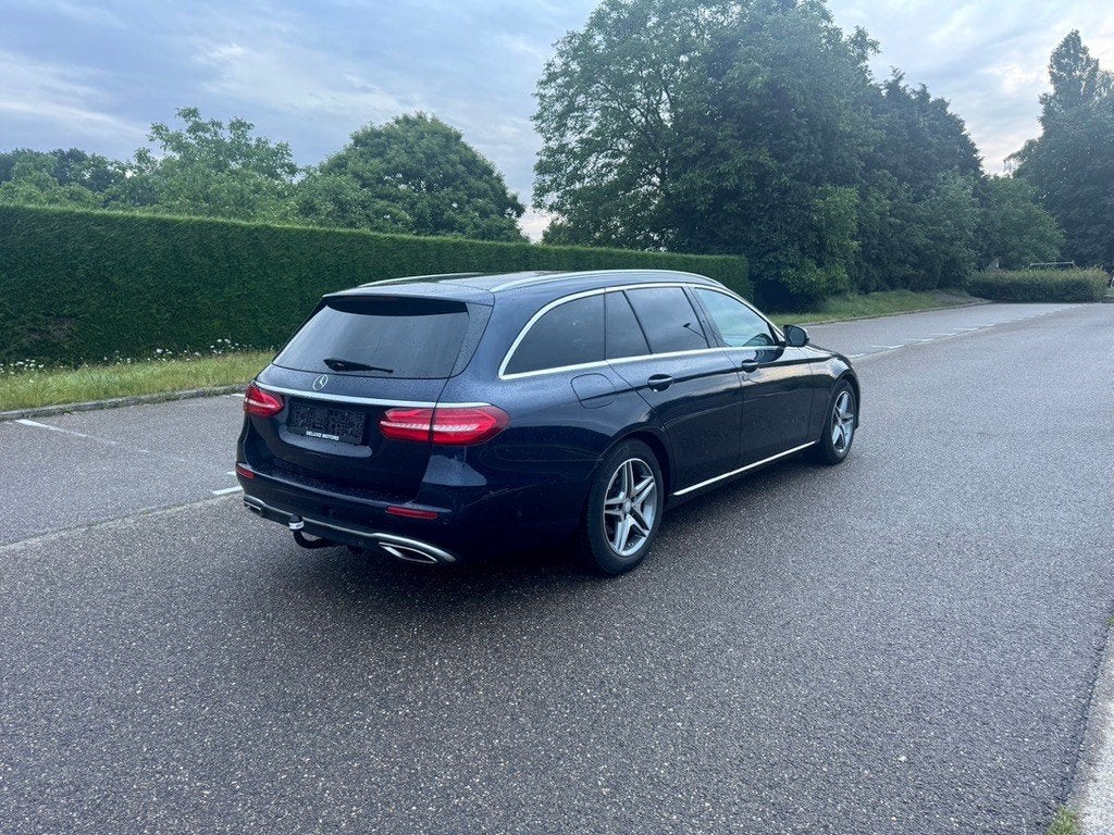Mercedes-Benz E 200d Estate (S213) uit 2017, Auto's, Mercedes-Benz, Achterwielaandrijving, 4 cilinders, Leder, 5 deurs