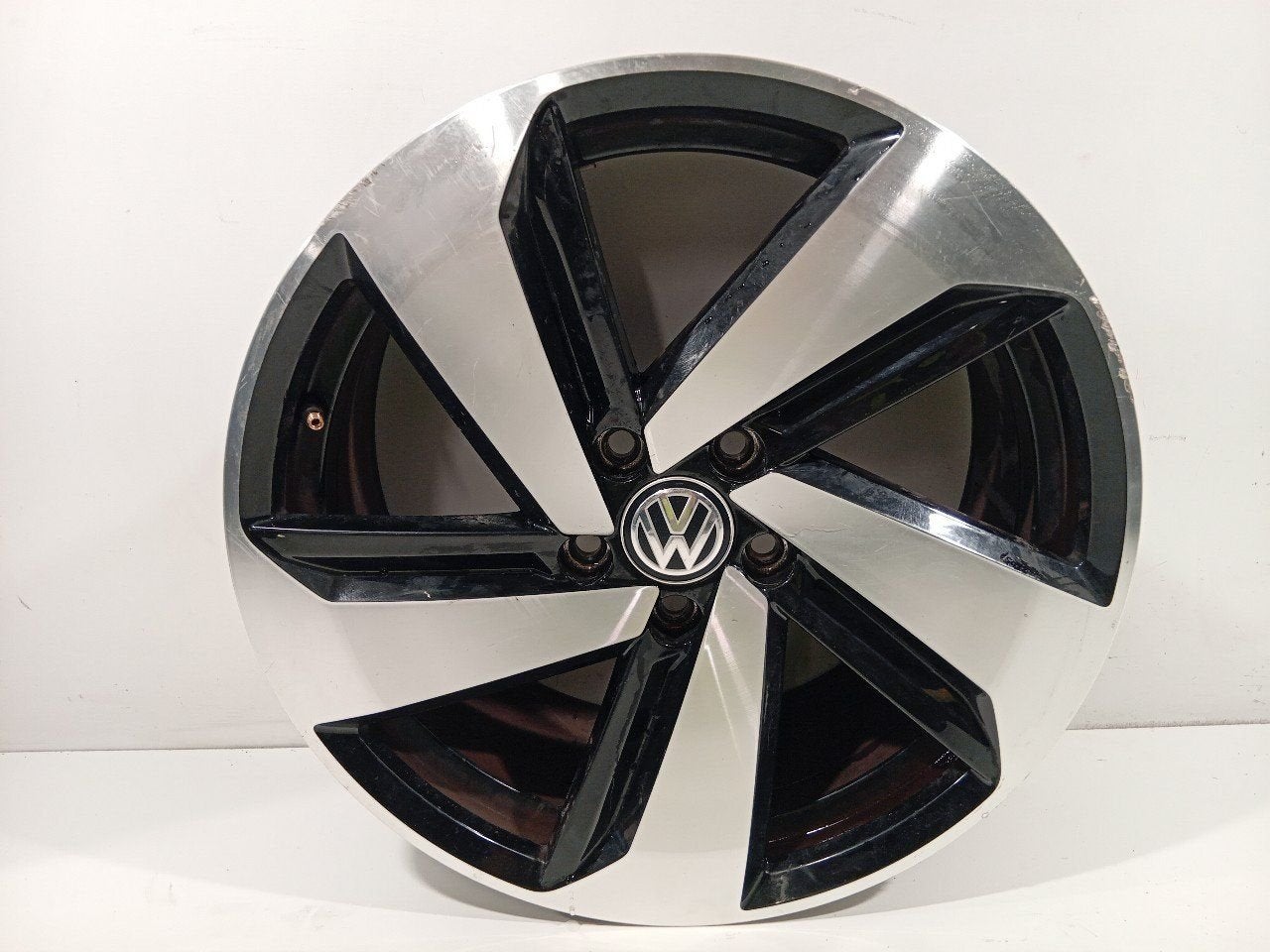 Velg Volkswagen Golf, Onderdelen@venauto.nl, Van der Ven Autorecycling B.V., Ettenseweg 76, 4706 PB Roosendaal, The Netherlands