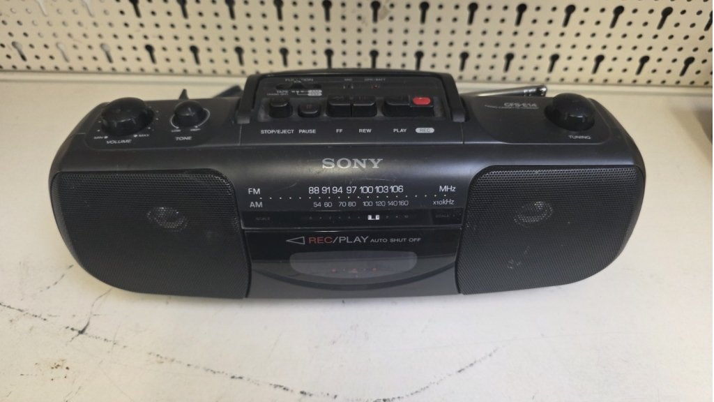 Sony CFS-E14 Radio Cassette Recorder – Vintage Boombox, Niet ingevuld, Niet ingevuld, Niet ingevuld