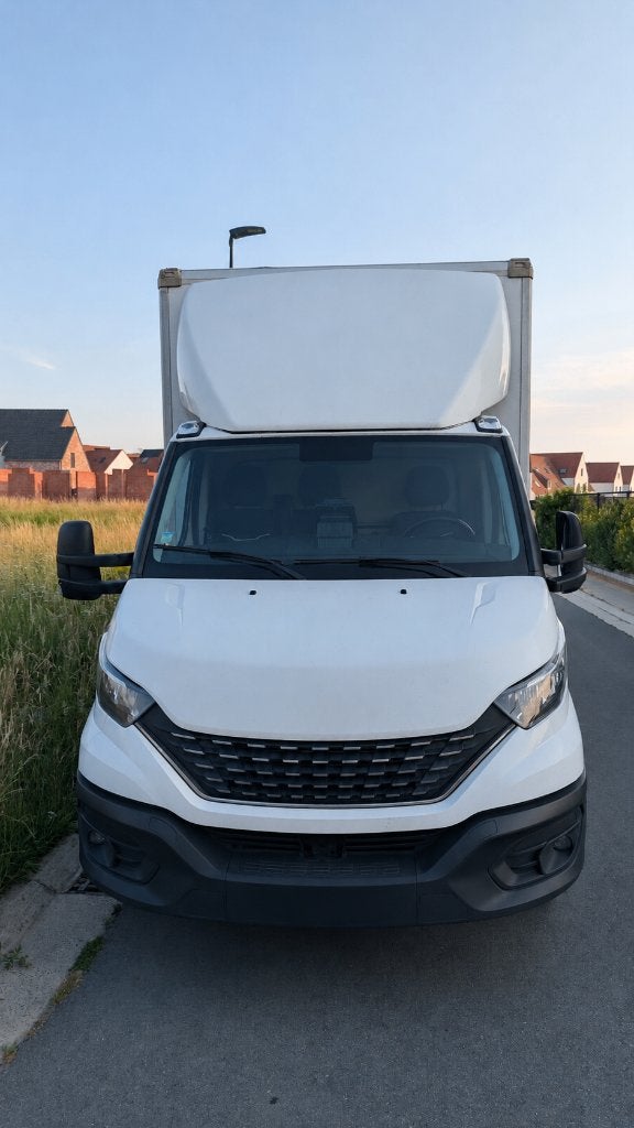 IVECO DAILY 35C18, Auto's, Bestelwagens en Lichte vracht, Automaat, Iveco, Wit, Diesel
