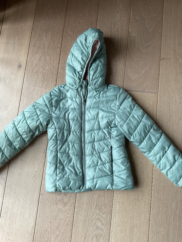 Jas H&M groen maat 134, Kinderen en Baby's, Kinderkleding | Maat 134, Meisje, H&M, Ophalen of Verzenden, Zo goed als nieuw