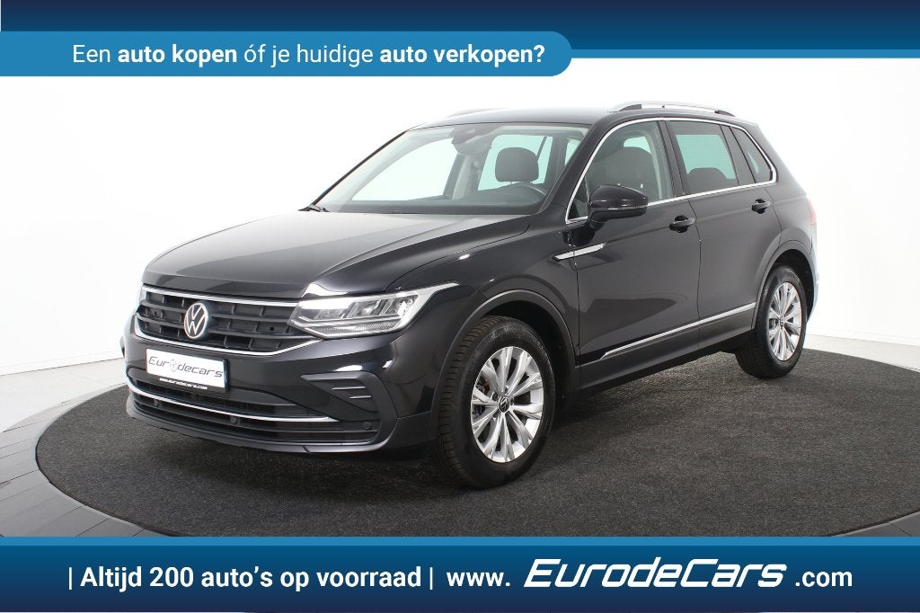 Volkswagen Tiguan 1.5 Highline *1ste Eigenaar*Leer*Memory*, Auto's, Volkswagen, Voorwielaandrijving, Lichtsensor, 1498 cc, 4 cilinders