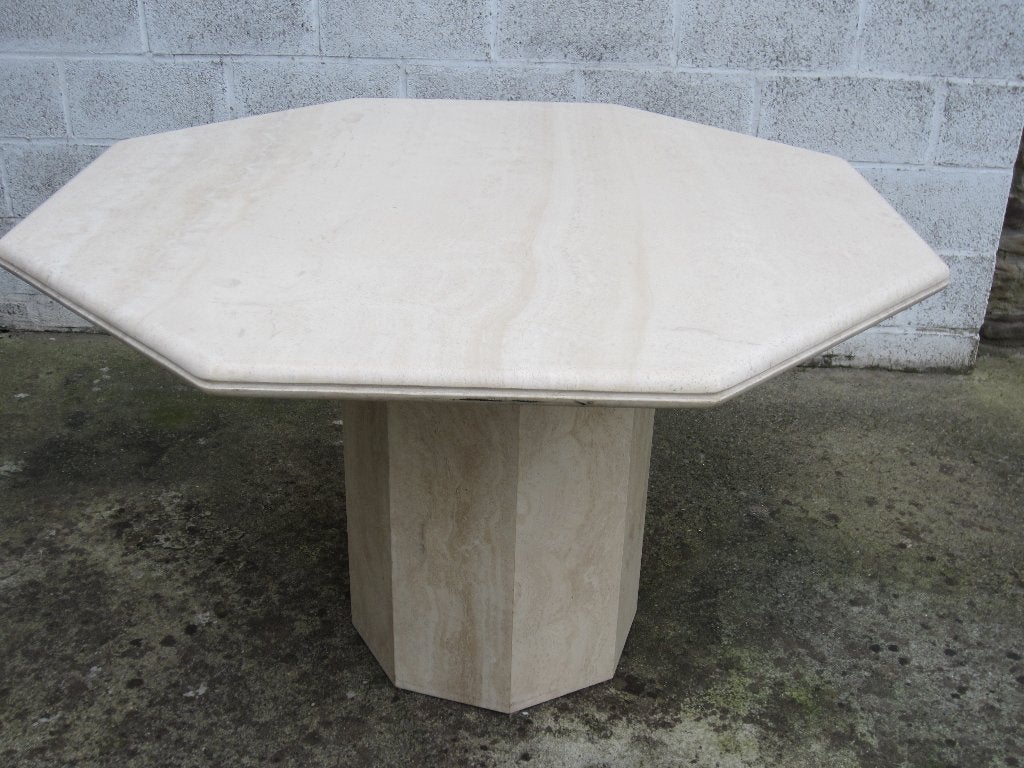 Table octogonale en travertin italien (marbre ), Maison & Meubles, 100 à 150 cm, Cinq personnes ou plus, Comme neuf, 100 à 150 cm