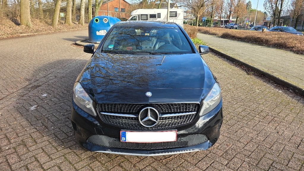 Mercedes-Benz A-Klasse, Leder en Stof, Zwart, Overige kleuren, 5 deurs