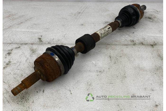 Arbre de transmission avant gauche d'un Renault Megane, -, 3 mois de garantie, Utilisé, -