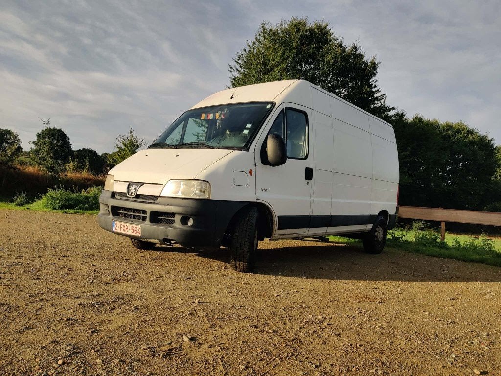 Campervan Peugeot Boxer 2005, Auto's, Stof, 2700 kg, Wit, Particulier