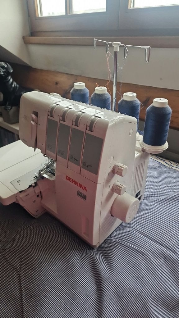 Bernina overlock, Ophalen, Zo goed als nieuw, Lockmachine, Bernina