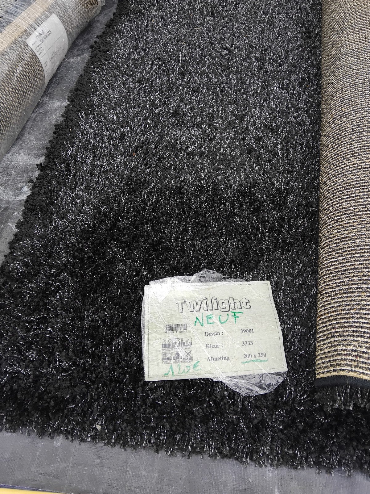 carpettes neuves longues meches