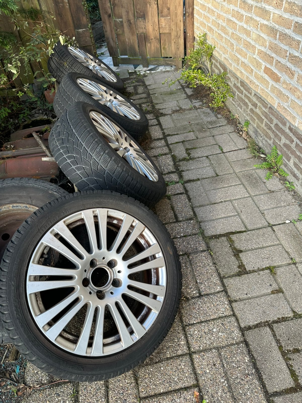Winterbanden op velg 235 45 17, Ophalen, Winterbanden, Velg(en)