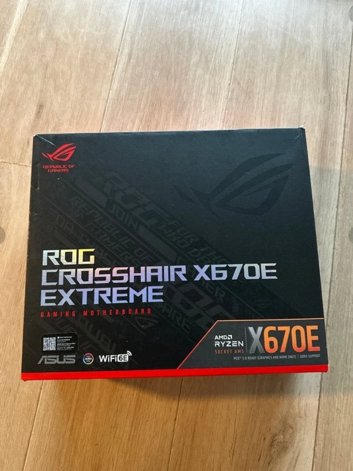 Asus ROG Crosshair x670e Extreme AM5, Enlèvement ou Envoi, Comme neuf, AMD, DDR5